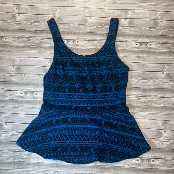 Express Blue Geometric Peplum Zip back Tank Top - Picture 1 of 6